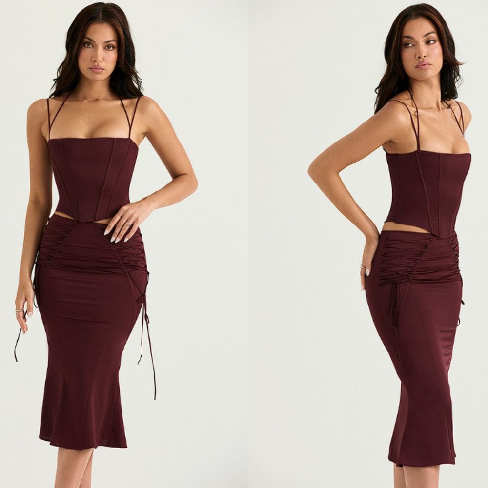House of CB ‘Sidonie’ Wine Satin Lace Up Skirt NWOT - Picture 3 of 9